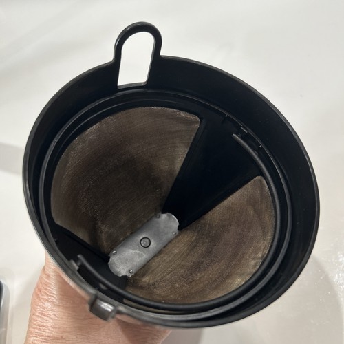 Cuisinart CBCW-24 Coffee Maker Brew Basket & Filter Replacement Parts Only - Picture 7 of 8