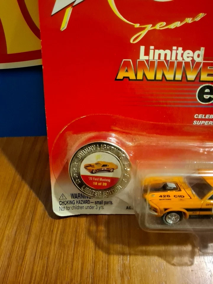 Johnny Lightning Limited Anniversary Edition 1970 Ford Mustang 18/20 🔥A10 - Image 4 of 4