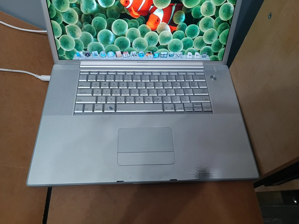 2003 Apple PowerBook G4 A1052 17" 1.33 GHz 1GB RAM 80GB Storage *Battery Low* - Image 2 of 4