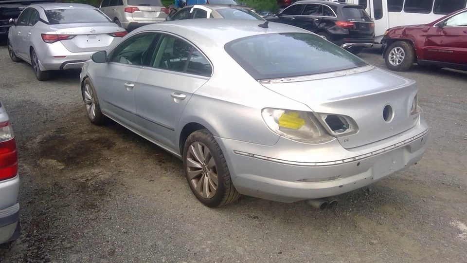 Used Front Right Seat Belt Front fits: 2010 Volkswagen Cc bucket seat passenger - Image 2 of 4