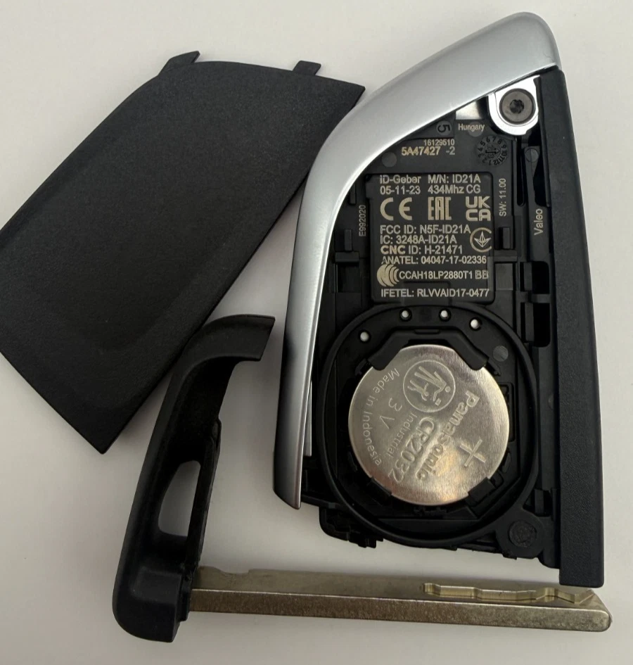 Genuine BMW Smart Key Fob 434 N5F-ID21A 1 2 3 Series HUNGARY version BDC2 / BDC3 - Image 2 of 3