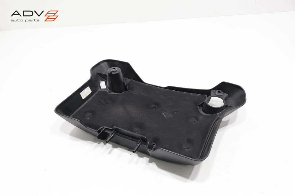 2022 - 2024 JEEP WAGONEER ENGINE APPEARANCE TOP COVER PANEL OEM - Image 3 of 4