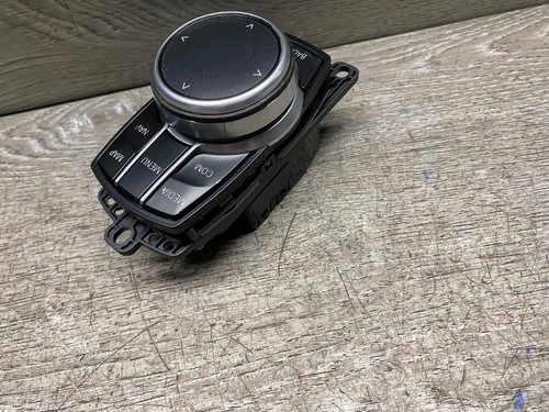 OEM BMW F02 F10 F30 F33 CENTER CONSOLE MENU RADIO INFO GPS SWITCH BUTTON I-DRIVE - Picture 3 of 5