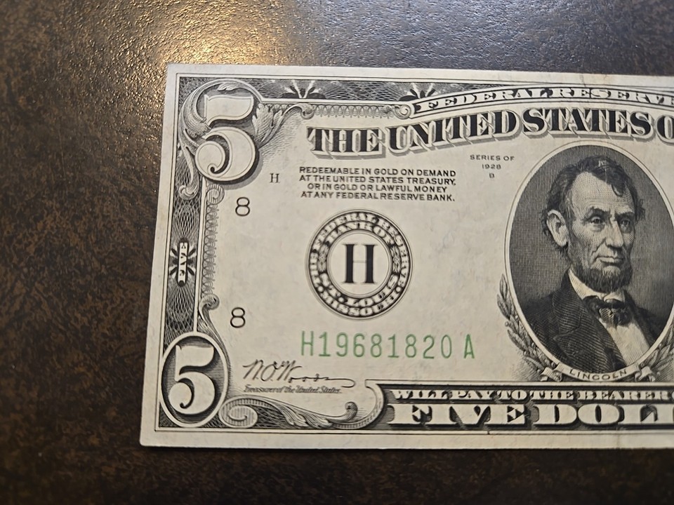 1928 B Five DOLLAR Federal Reserve $5 Note Bill NICE Banknote Bill ...