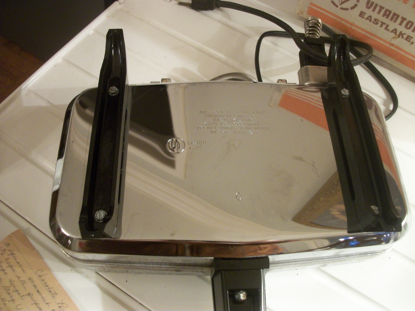 Vitantonio Pizzelle Chef No. 300 Electric Pizzelle Maker eBay