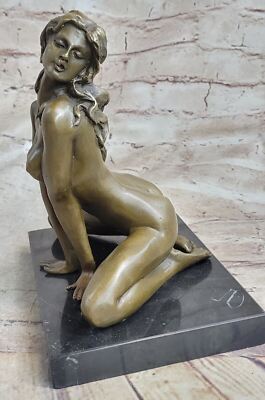 Erotische Kunst / Bronze Statue Wien Striptease Nackt Nude Kunst signiert