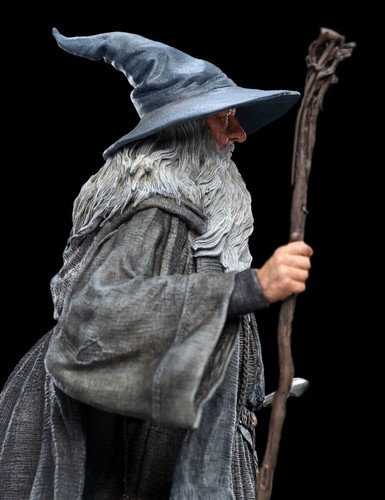 WETA 1/6 Scale Workshop Gandalf the Grey Pilgrim Classic Series Statue Model - Picture 4 of 13