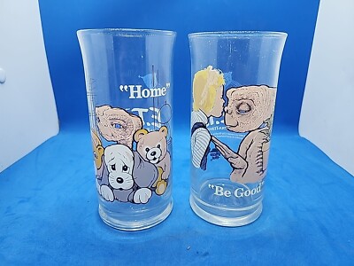 Vintage 1982 E.T. Phone Home Glass Pizza Hut limited edition - Lot of 2