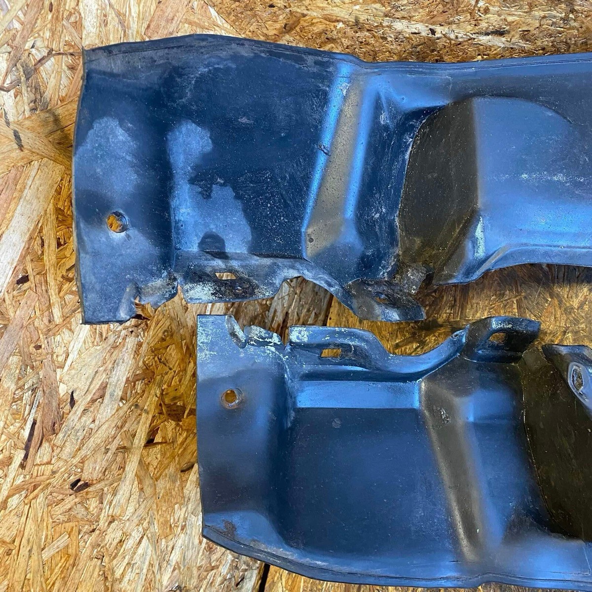 MB-190E-16Vコスワースフロントバンパーリヤーバンパー販売 FRP TKYO Front Splitter > Mercedes-Benz 190E (W201) 88-93 | VSaero
