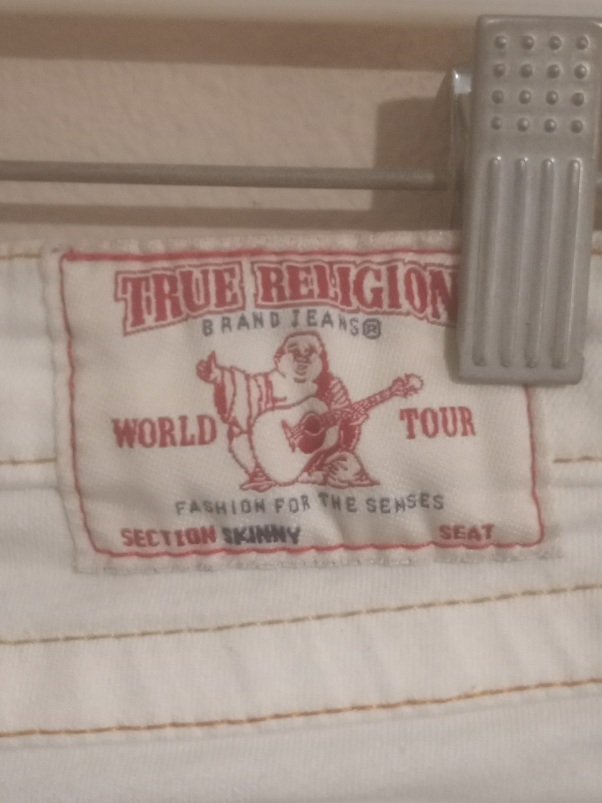 True Religion Women's White Skinny Cut-Off Low Rise Denim Jean Shorts Sz 27 thumbnail 9