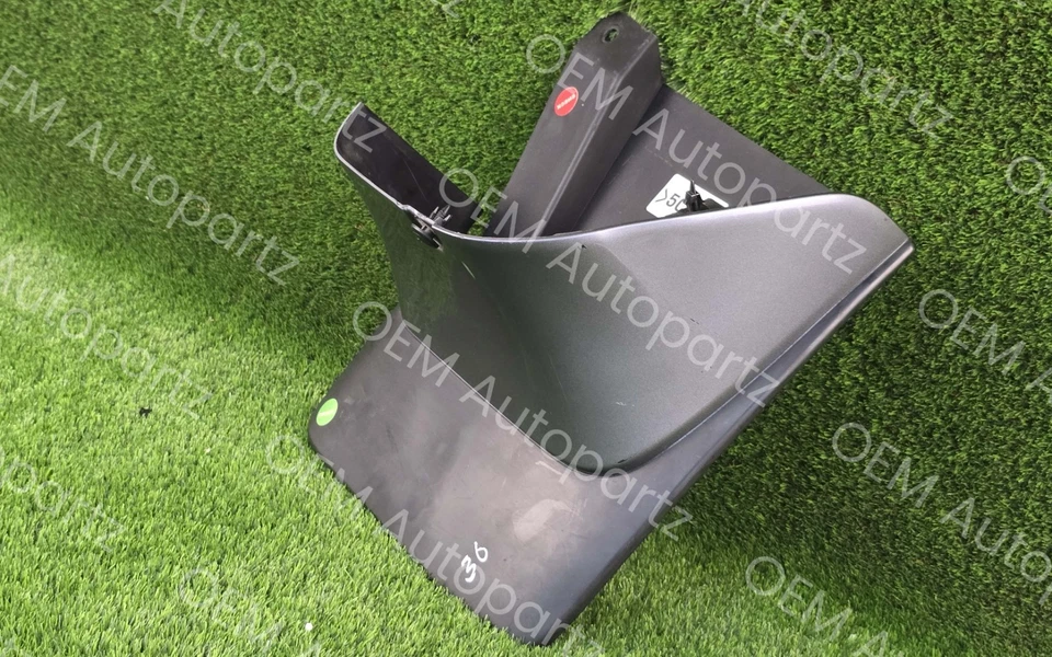 Оригинальный б/у задний правый брызговик со стороны пассажира для Lexus GX470 2003-2009 годов выпуска - Изображение 3 из 4