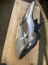 Feu avant (phare) Ford MONDEO