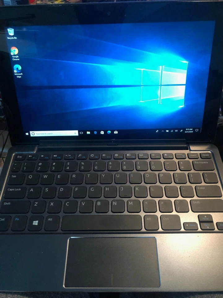 Dell 7139 Venue 11 Pro 10.8" 8GB 256GB SSD Window 10 Pro Tablet Docking Keyboard - Image 3 of 4