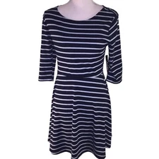Justify Striped Dress Blue/White Women's Juniors Size Large NWT Fit N Flare