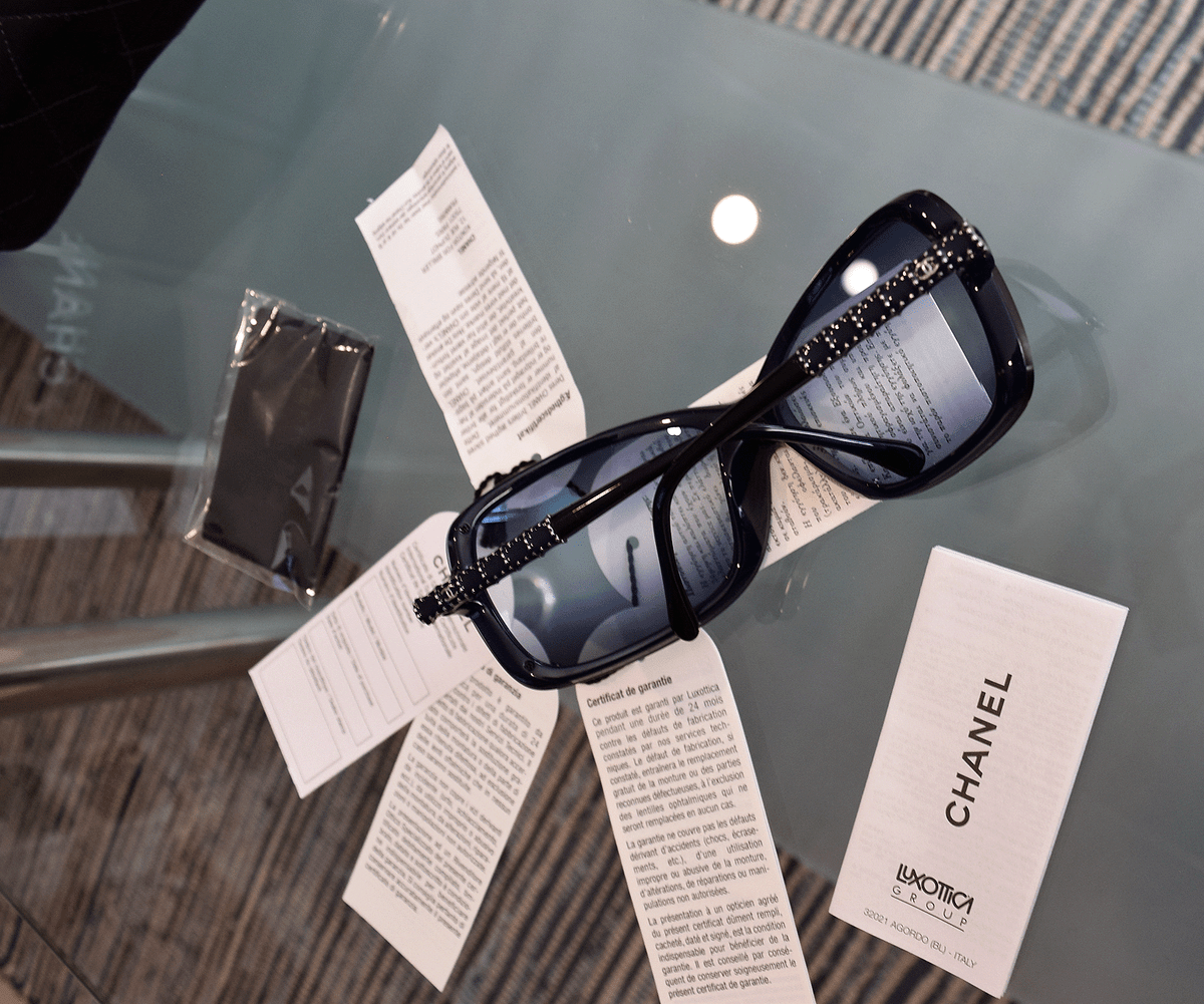CHANEL サングラス s-l1200.gif