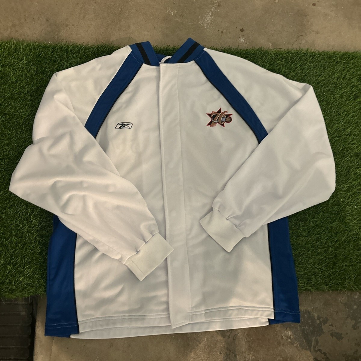 76ERS レッドジャケット reebok VINTAGE Philadelphia 76ers warm up jacket. Size large Reebok