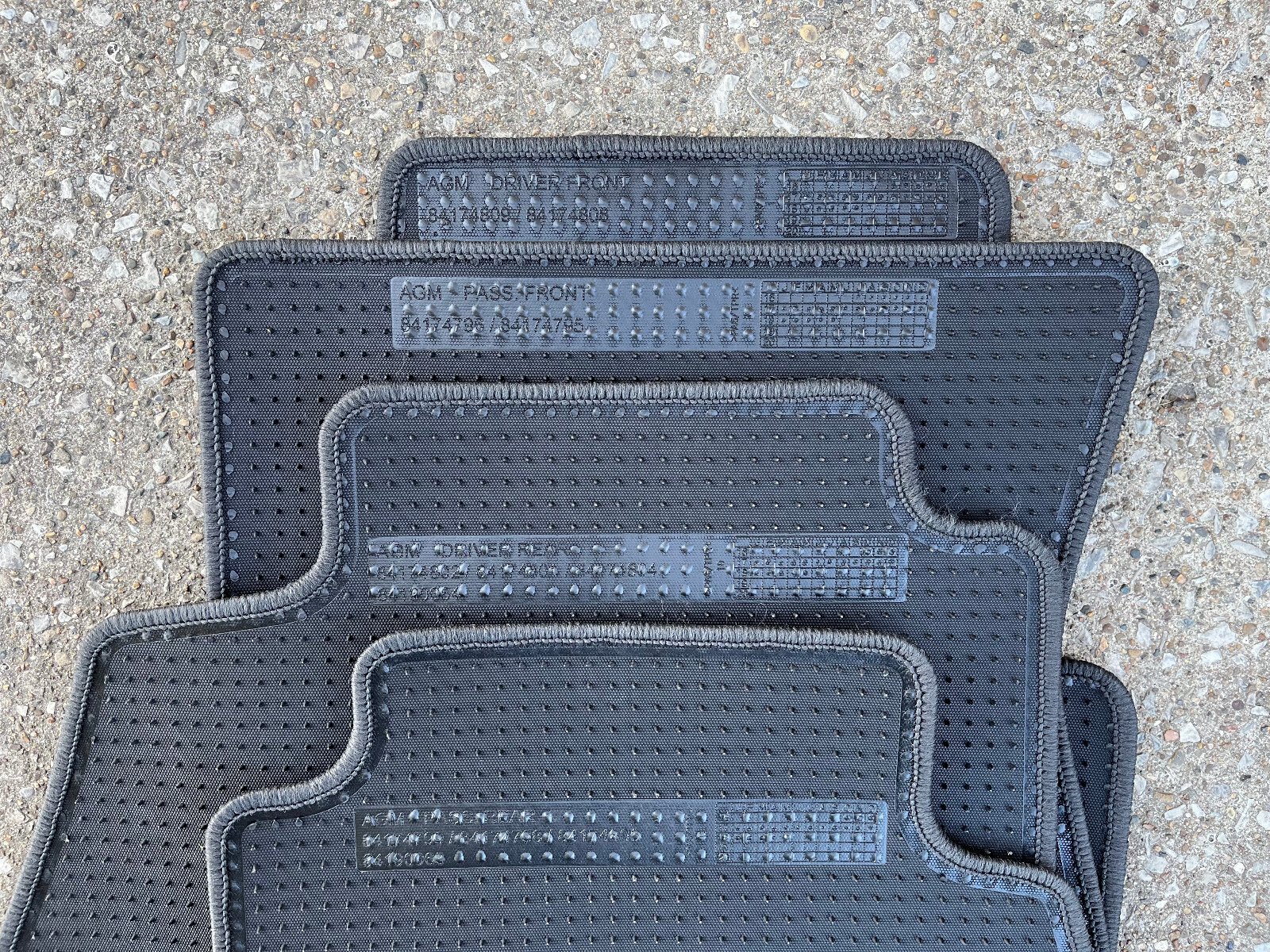 Chevy Silverado Sierra Crew Cab 4 Piece OEM Black Floor Mat Set GM  