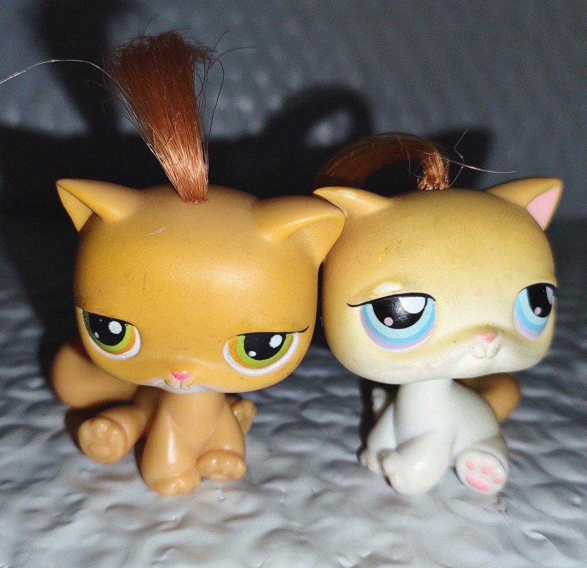 Littlest Pet Shop Shorthair Cats Green Blue Eyes Orange 78 O/White