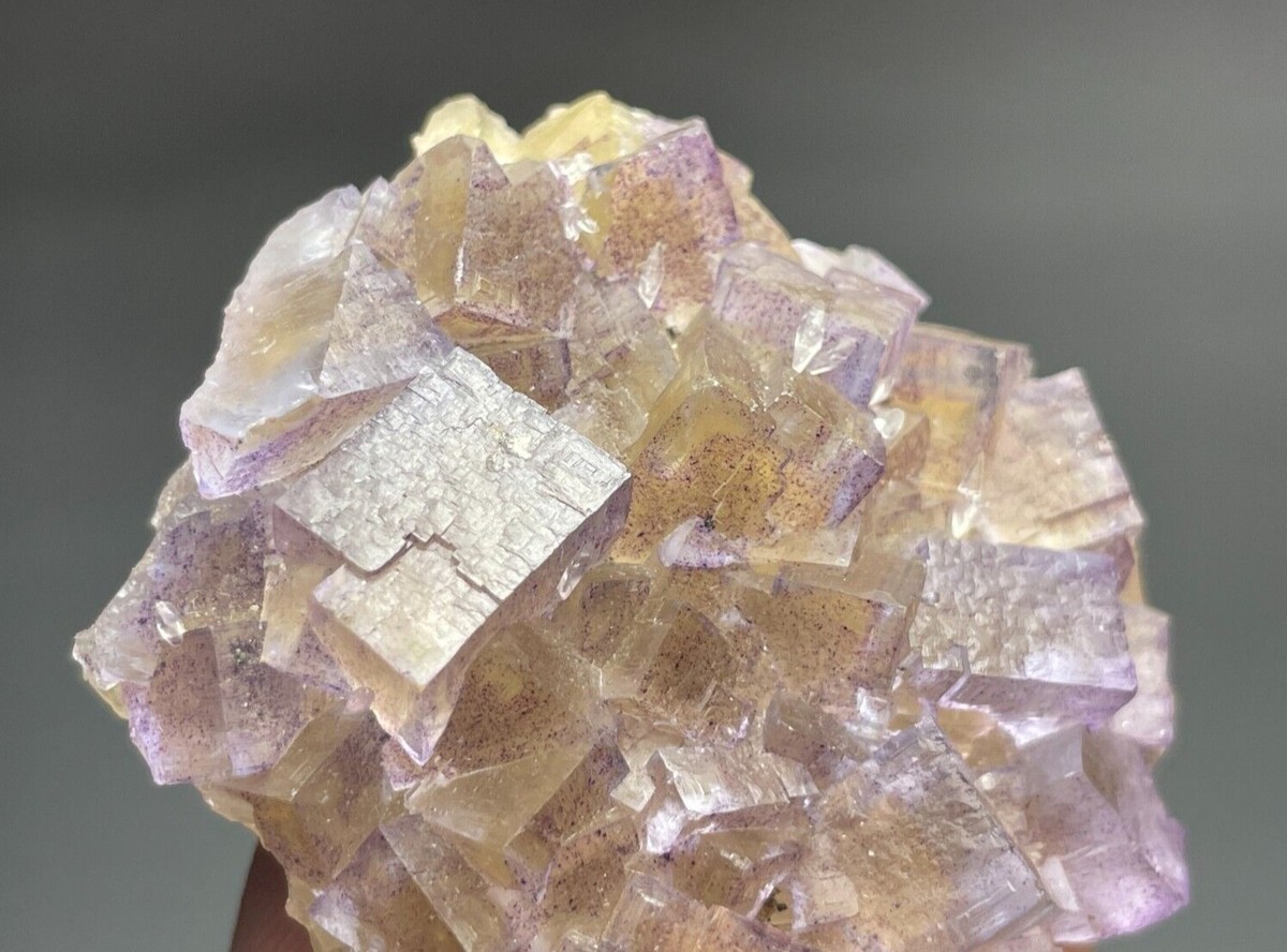 FLUORITE - MINERVA NO. 1 MINE, CAVE IN ROCK, HARDIN COUNTY