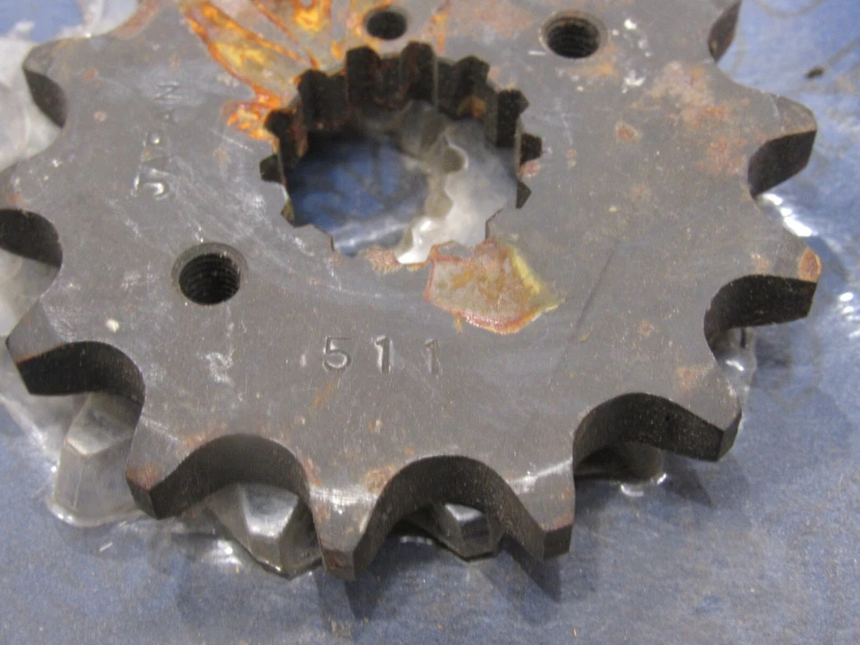 SUNSTAR SPRKT C/S 14T Compatível com: Kawasaki ZX600 ZZ-R 600,VN800E Vulcan 800 51114 - Imagem 2 de 4