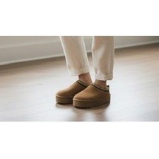 Mudd Shoes Womens Size 9 Suede Faux Fur Slip On Platform Clog Mule Stormy-13L