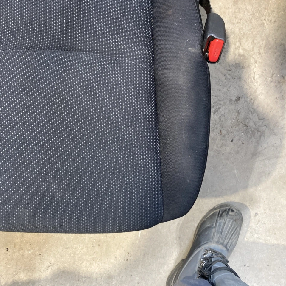 Asiento Subaru Impreza 2012 2013 2014 cojín inferior pasajero delantero lado derecho OEM Foto 4 de 4