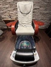 Cleo GX Pedicure Spa Chair with Glass Bowl – Professional Plumbed Pedi Chair