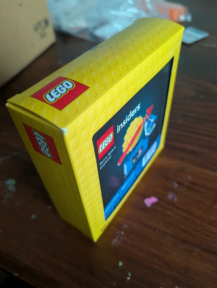 2025 LEGO Insiders Retro Space Explorer 6607199 NEW SEALED IN BOX *SHIPS FAST* - Image 2 of 4