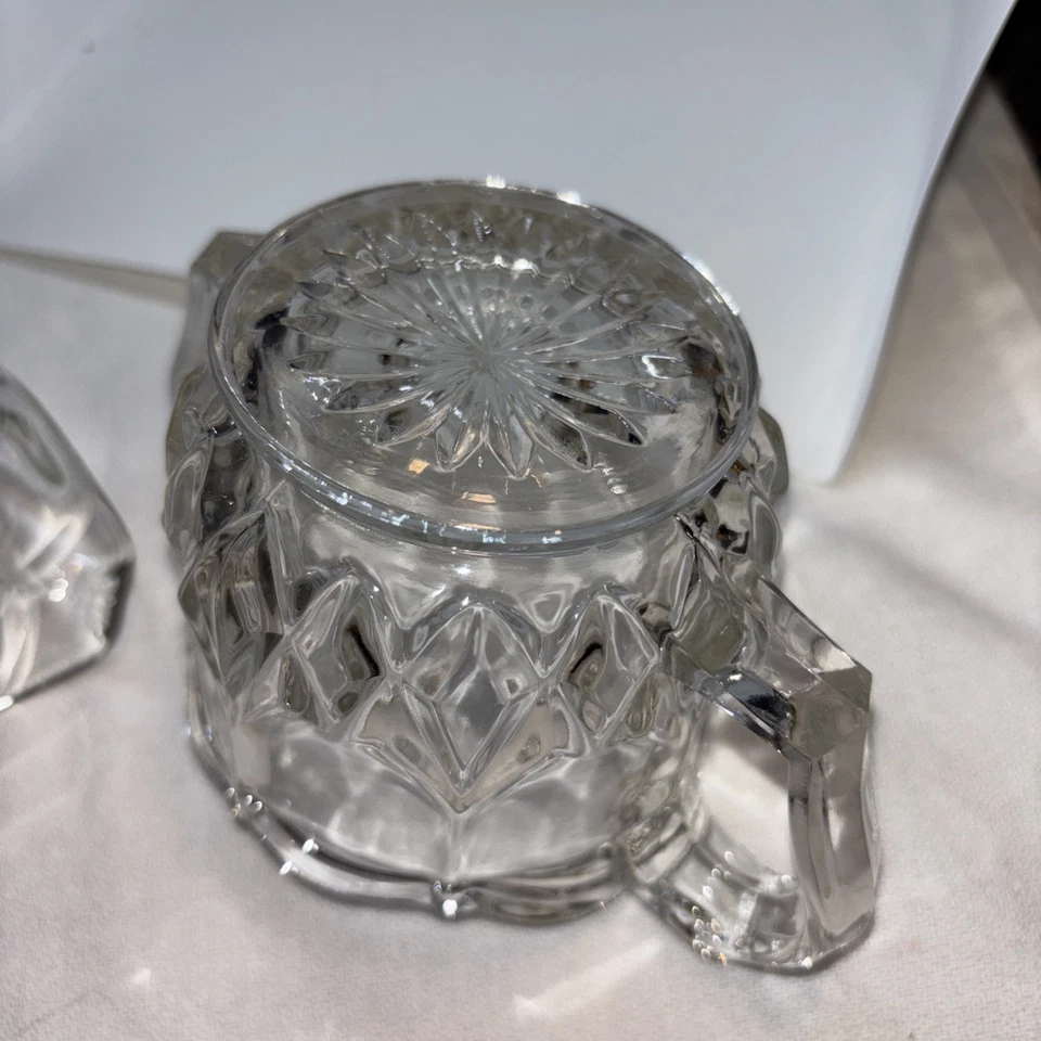 Juego de crema y azúcar vintage Bartlett Collins con patas de vidrio grabado Foto 4 de 4