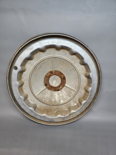Set Of 4 - 1957 CHEVROLET BEL AIR NOMAD Spinner Wheel Cover Hubcaps OEM A - Picture 6 of 11