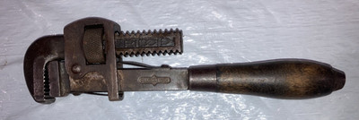 THE ERIE TOOL WORKS Co. No 10 PIPE WRENCH /STILLSON WRENCH - 10 '' RIDGID Branded