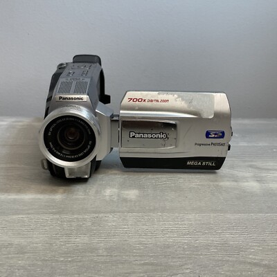Panasonic Palmcorder PV-DV1020 Mini DV Camcorder Please