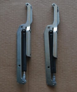 2 GENUINE KETER DECK BOX SPRING LOADED HYDRAULIC HINGES - P/N SOP