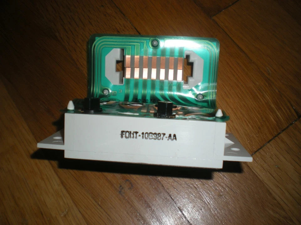 Panel indicador de advertencia Ford B600 B700 1990 1991 F0HZ-10B987-B nuevo de lote Foto 3 de 4