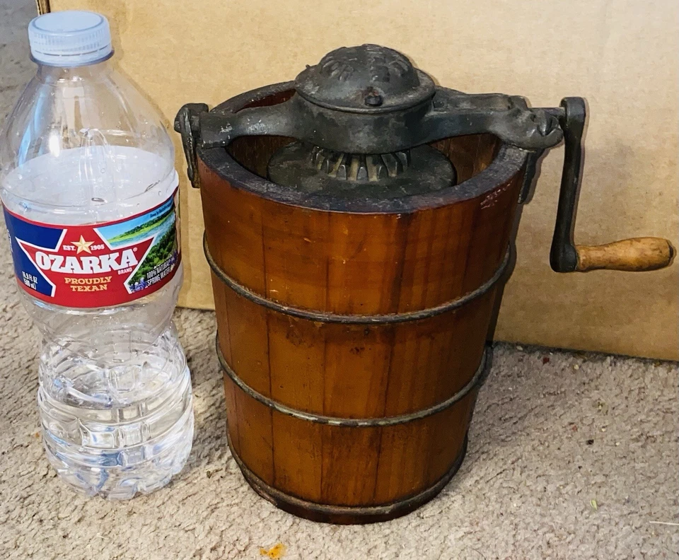 White Mountain Freezer Mini Junior Ice Cream Maker Machine Salesman Sample Model - Image 2 of 4