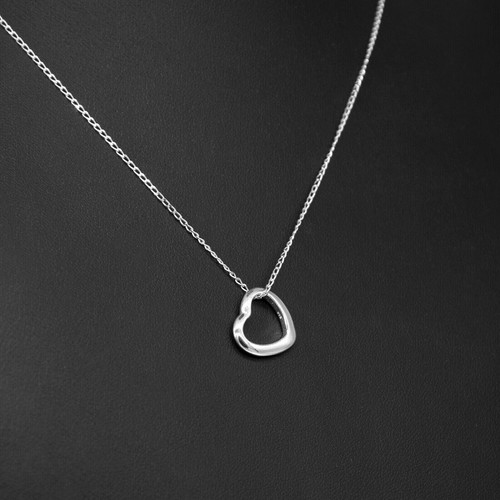 Heart Shaped Floating Pendant Sterling Silver 925 perfect gift-loved ones - Picture 6 of 7