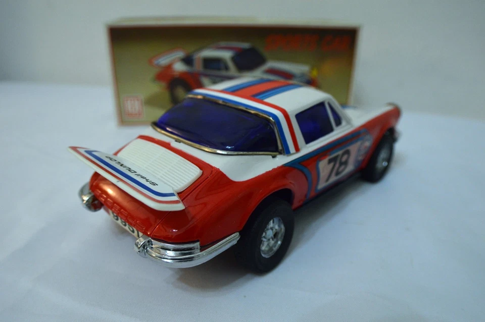 RARO Vintage PORSCHE 911 CARRERA MARTINI - TAIWÁN - FUNCIONA CON PILAS - NUEVO EN CAJA Foto 4 de 4
