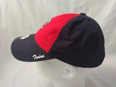 Minnesota Twins Women\'s SnapBack Sequined Baseball Cap by New Era  NWOT MLB~MINNESOTA TWINS LADIES~WOMENS SEQUIN LOGO ADJUSTABLE HAT  main image 3