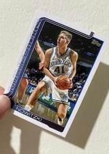 Dirk Nowitzki Dallas Mavericks Topps NBA Card NM 🔥 Hall of Fame Legend