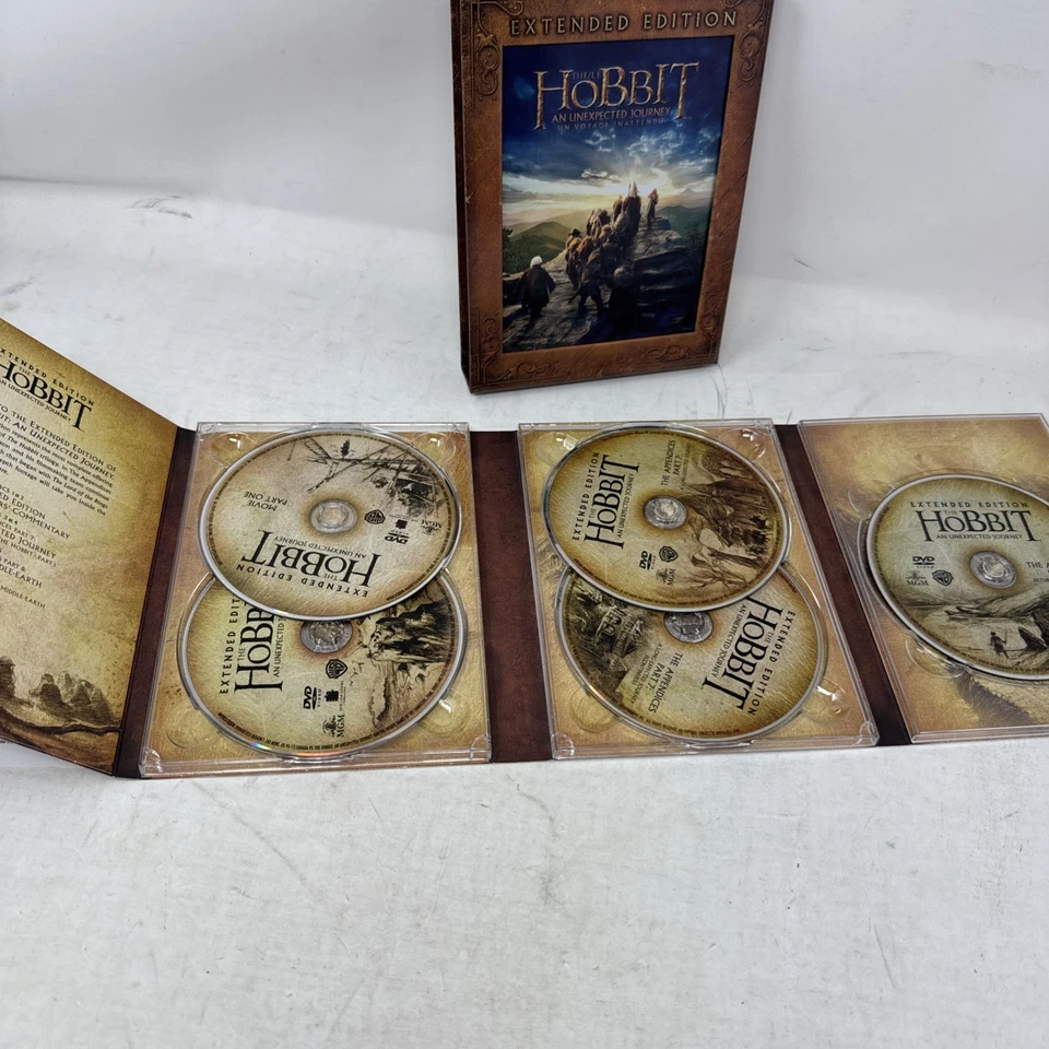 The Hobbit (1) An Unexpected Journey EXTENDED EDITION (DVD 5-Disc Slipcover)  - Image 4 of 4
