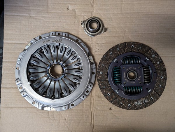 Valeo 826825 Kupplungssatz 3 Teilig FüR Hyundai Coupe GK Santa Fé I Sonata IV XG-image