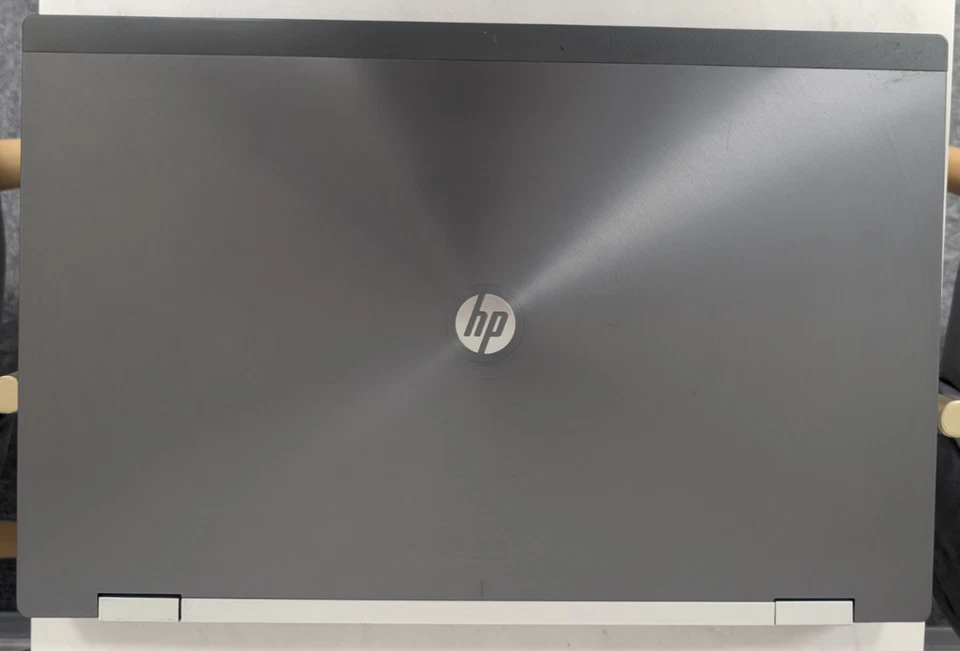 workstation hp elitebook  8760w  8 Go ram 500 go En Bon Etat. - Photo 4/4