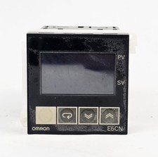 Omron E5CN-R2MP-500 Temperature Controller