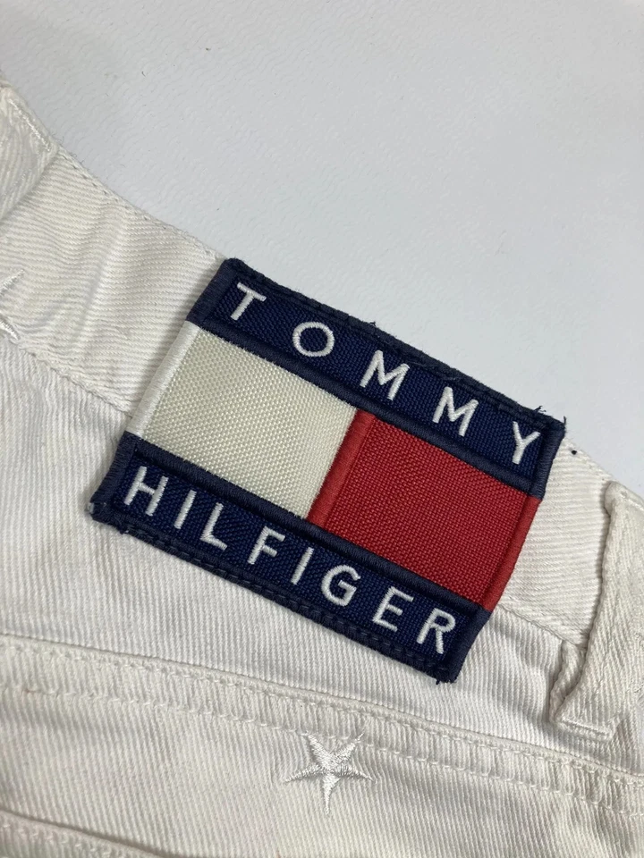 TOMMY HILFIGER DENIM Shorts -Size UK6 - White - Great Condition - Women’s - Image 4 of 4