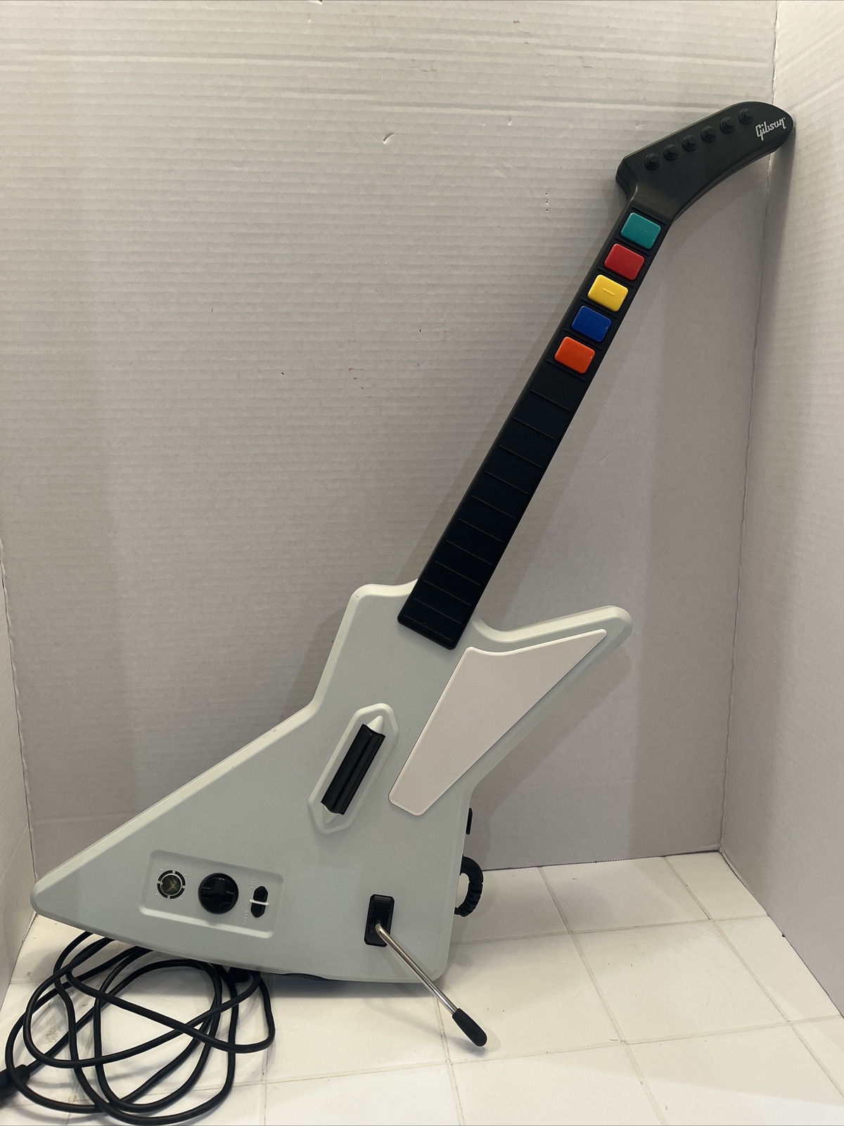 Xbox 360 Guitar Hero Xplorer Controller Red Octane Gibson Explorer
