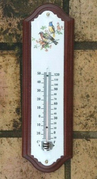 Thermomètre émail sur bois authentique pour une décoration souvenir