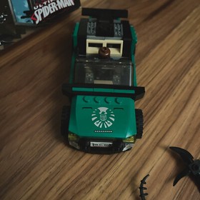 LEGO Marvel Super Heroes: Spider-Man: Spider-Cycle Chase (76004)