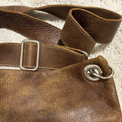 Roots Purse UK Flag Tribe Leather Village Crossbody Messenger Bag Made In Canada - Picture 5 of 6