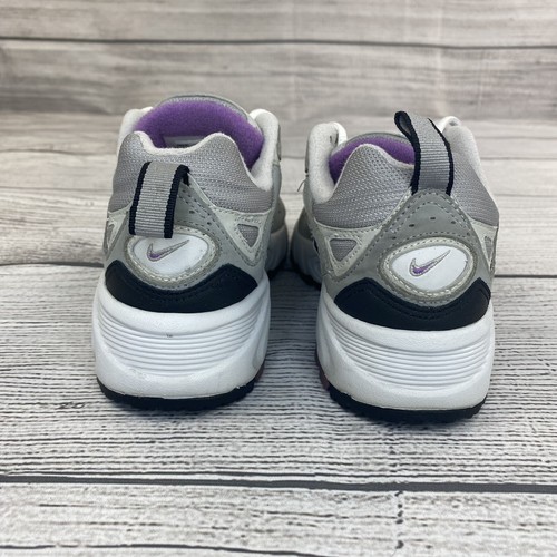 Nike All Terrain Running Shoes Women Size 7 Low Top Comfort Athletic Sneakers - Picture 2 of 9