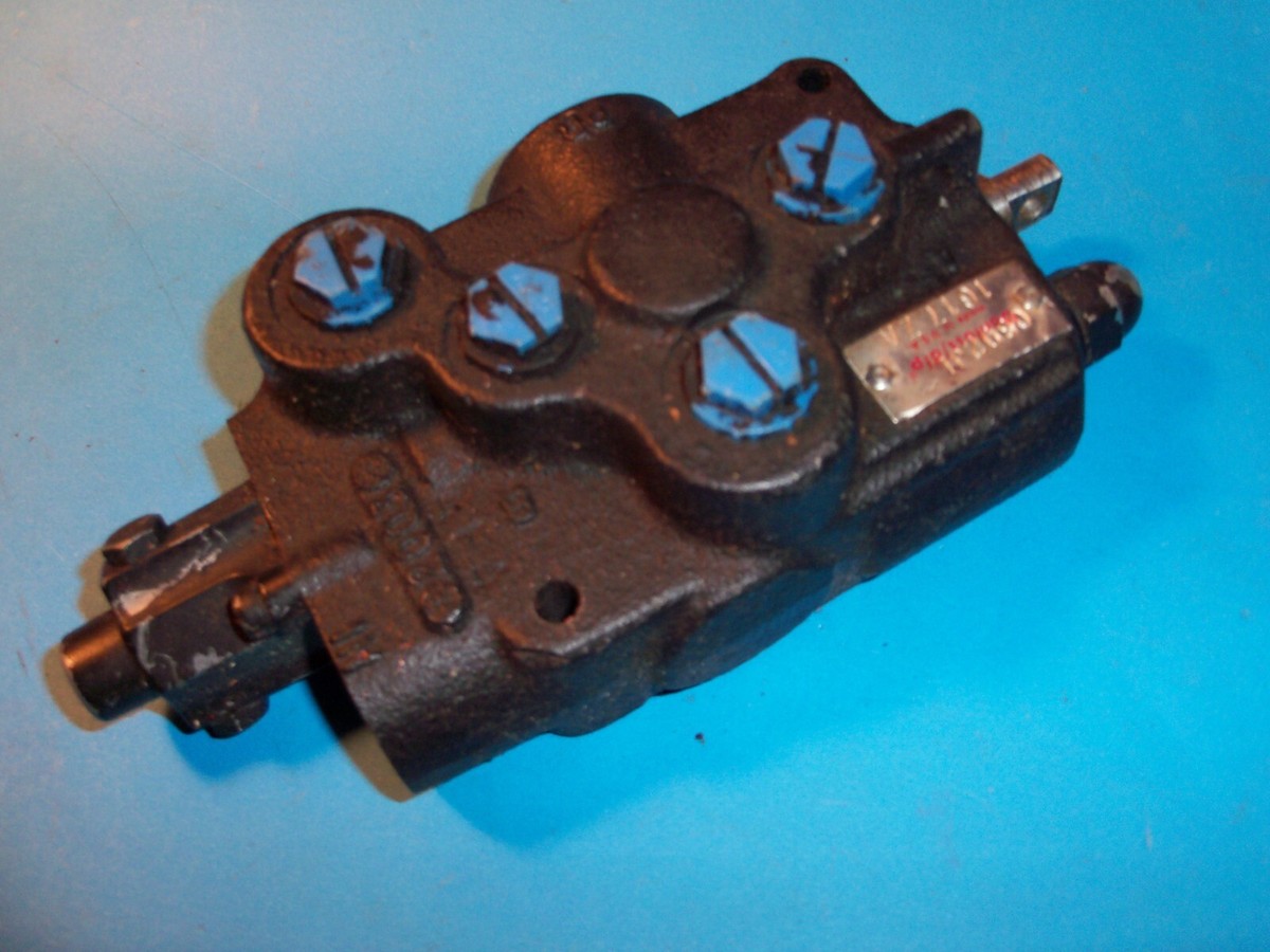 NEW Danfoss directional control valve 1617-50R 156B0051 OEM SR | eBay